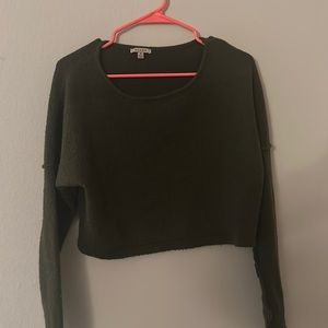 Anama | Cropped Long Sleeve Sweater